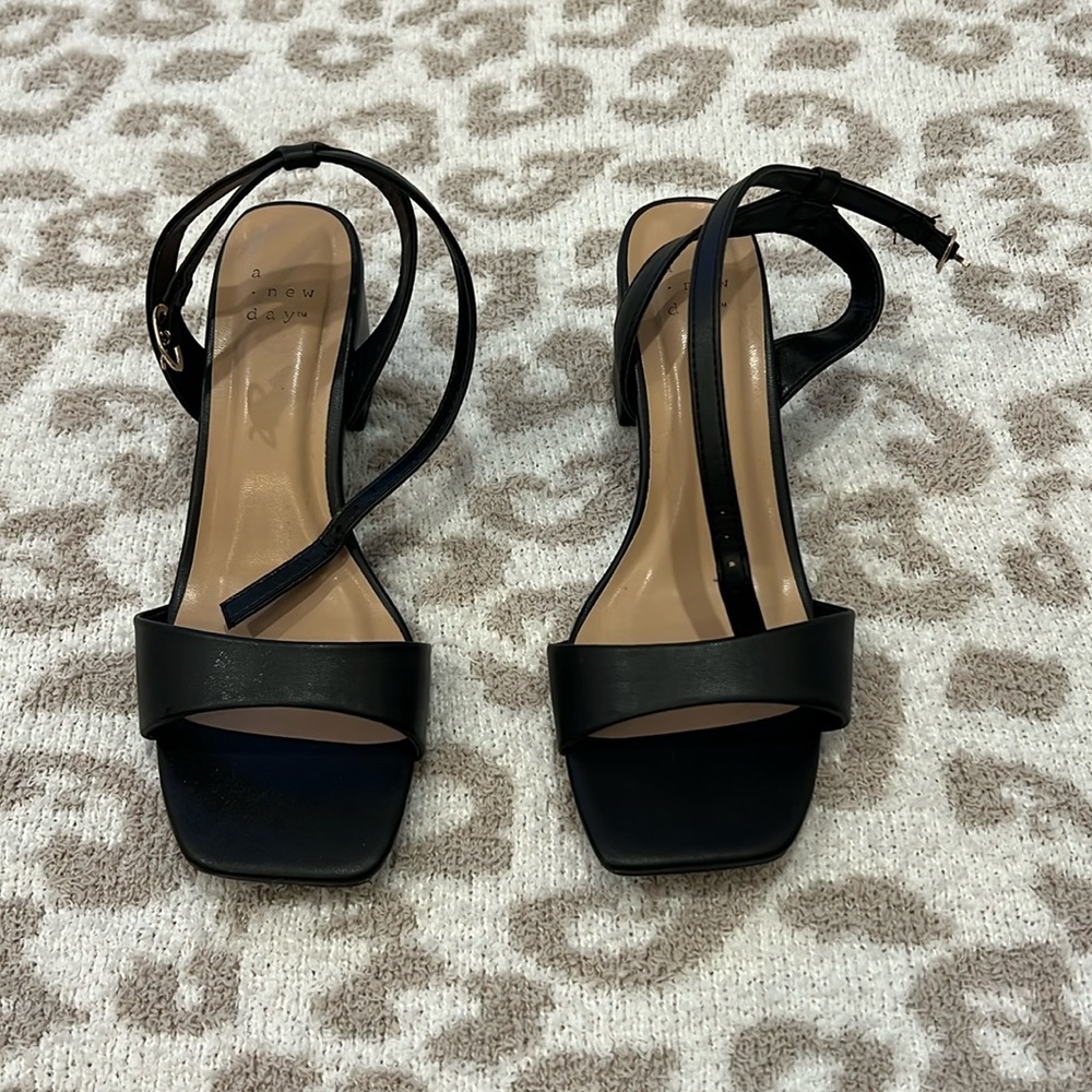Open Toed Black Short Heels. Size 6.5. Like New Condition. Worn Once.
